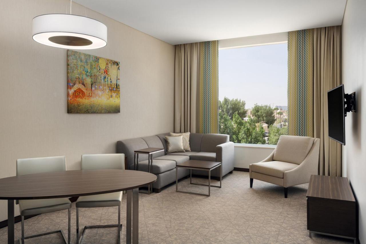 Hyatt Place Riyadh Sulaimania Extérieur photo